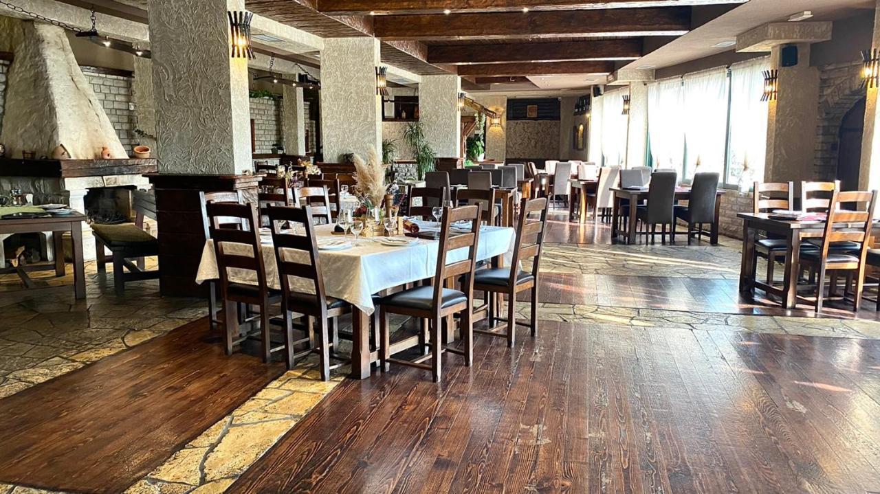 Hotel Olimpija Plus Herceg Novi Ngoại thất bức ảnh