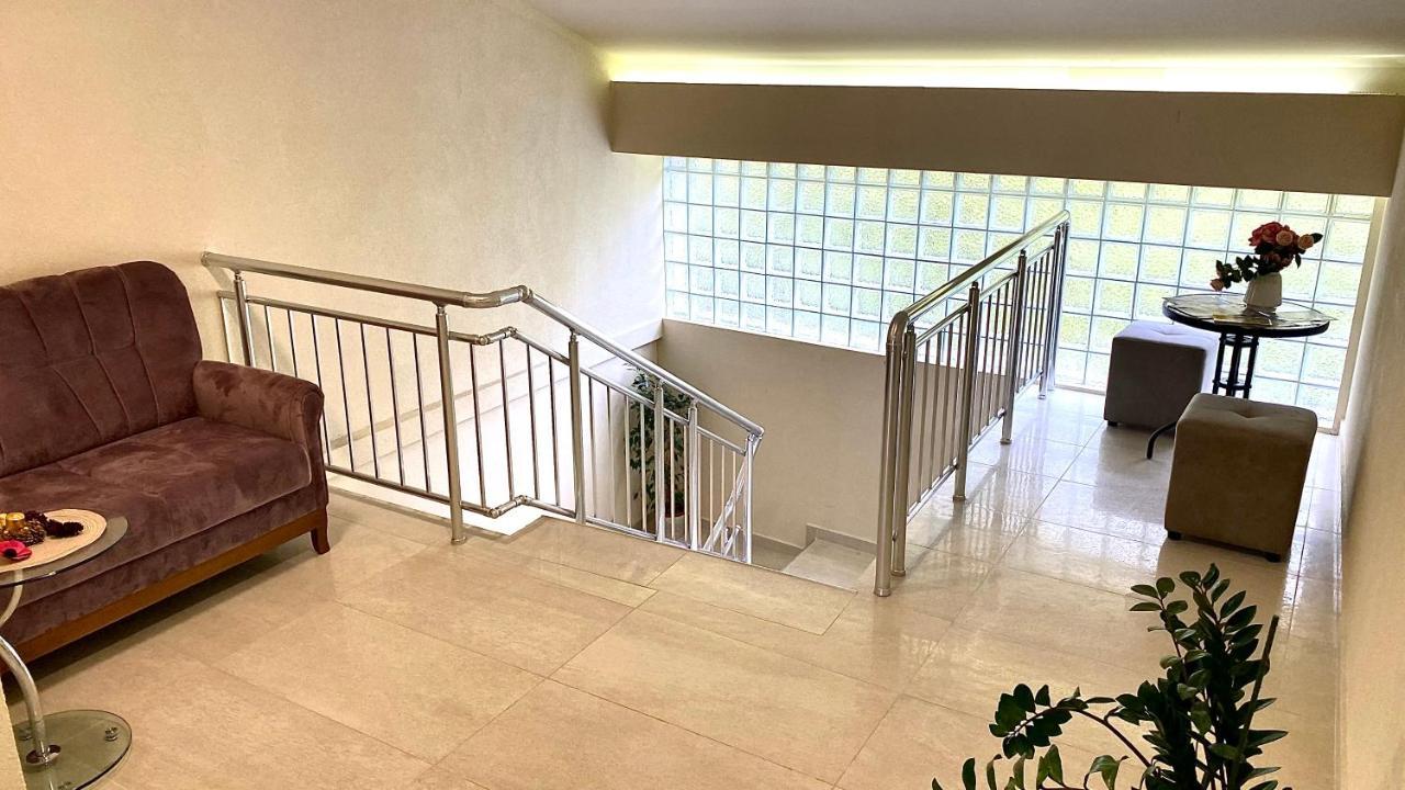 Hotel Olimpija Plus Herceg Novi Ngoại thất bức ảnh