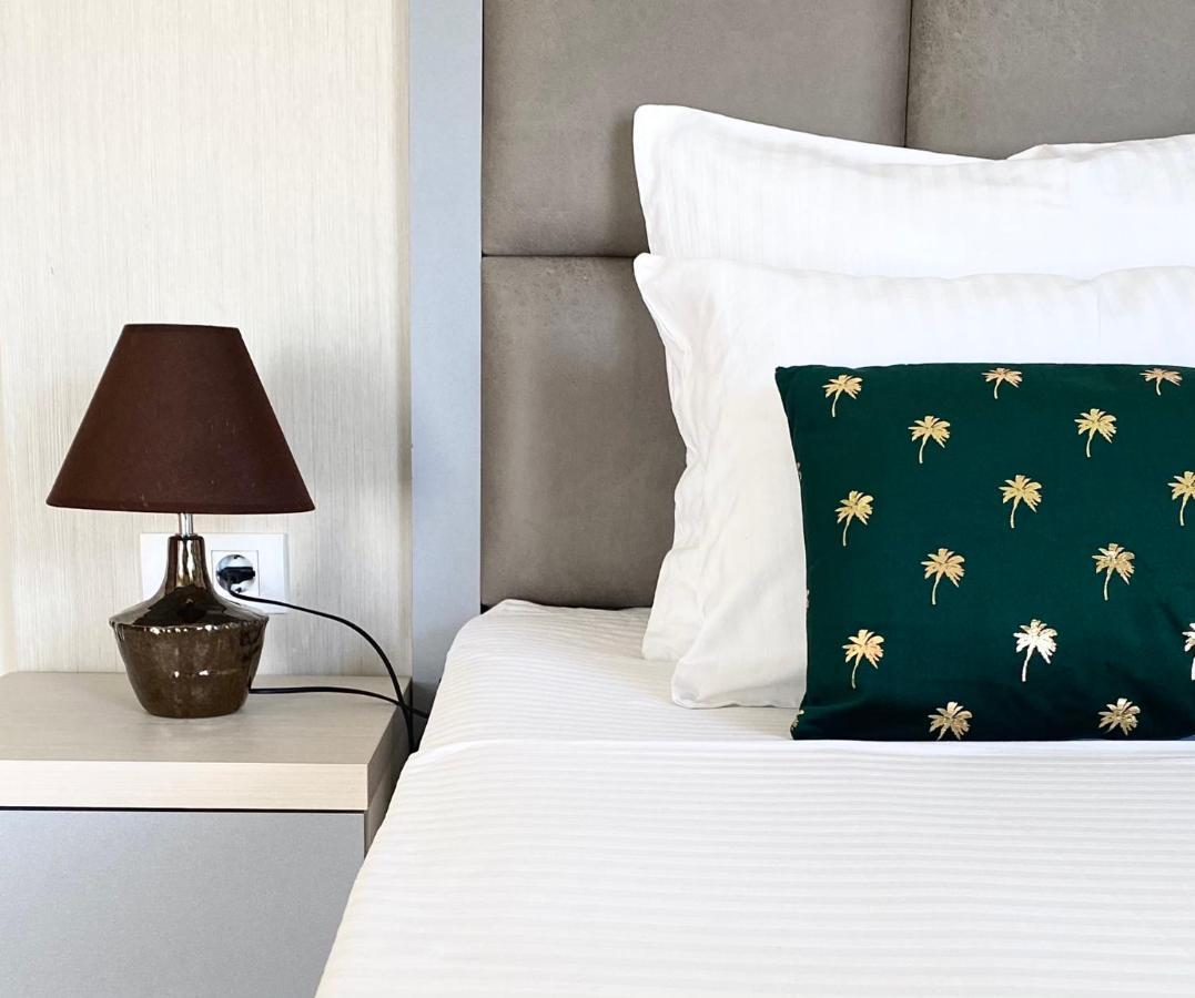 Hotel Olimpija Plus Herceg Novi Ngoại thất bức ảnh