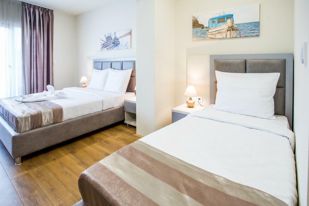 Hotel Olimpija Plus Herceg Novi Ngoại thất bức ảnh