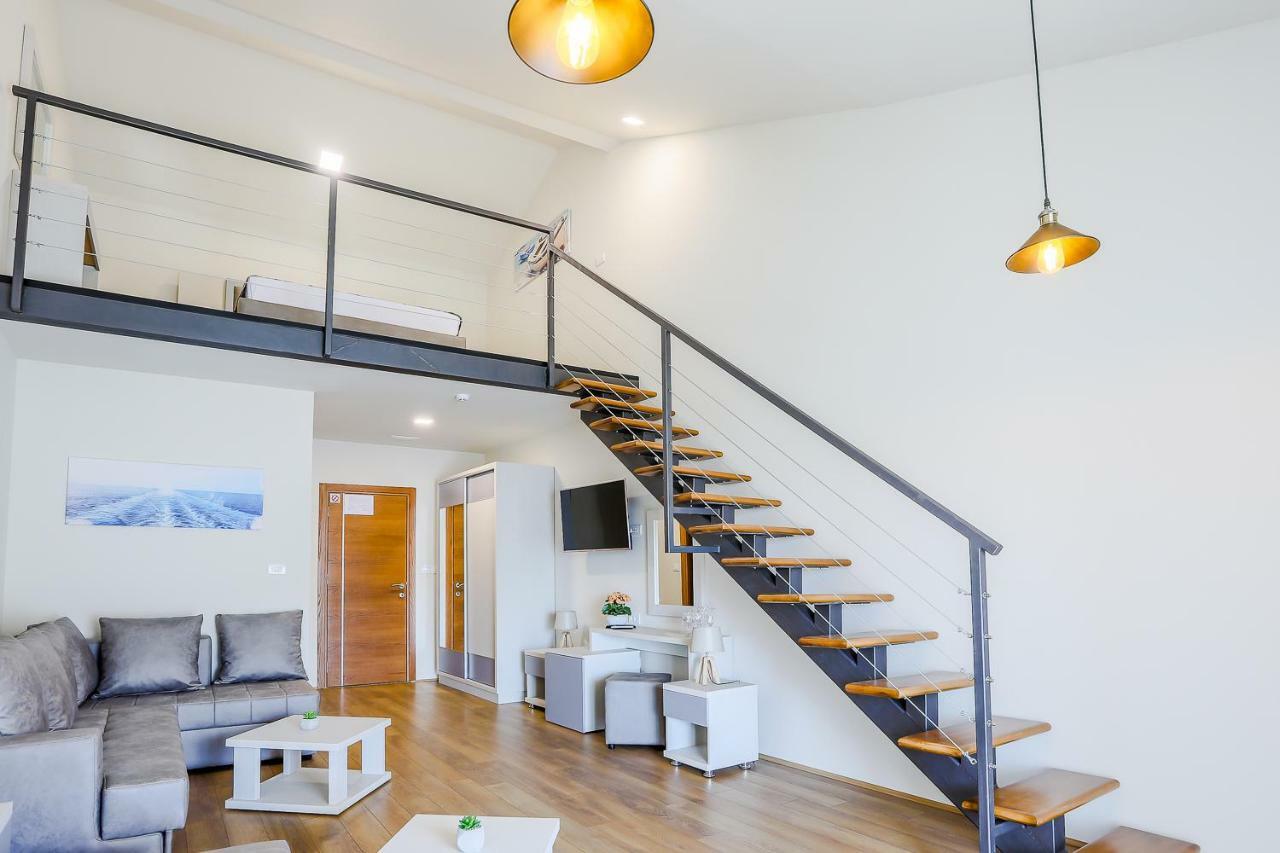 Hotel Olimpija Plus Herceg Novi Ngoại thất bức ảnh
